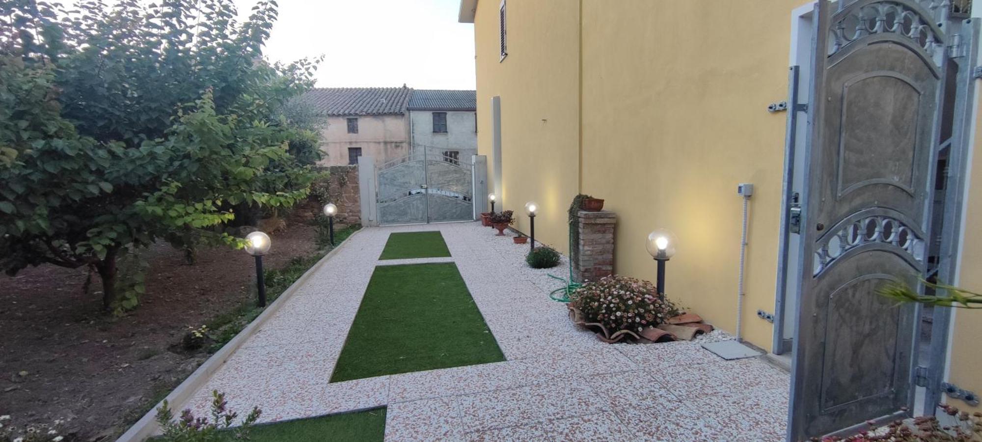 Casa Vacanze Il Giardino Villamassargia Екстер'єр фото